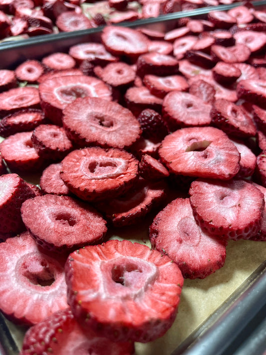 Freeze Dried Sliced Strawberries
