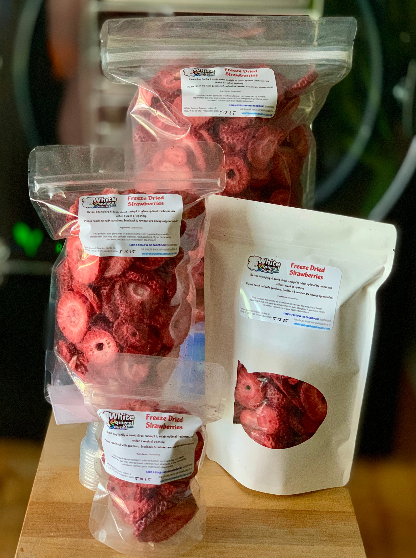 Freeze Dried Sliced Strawberries